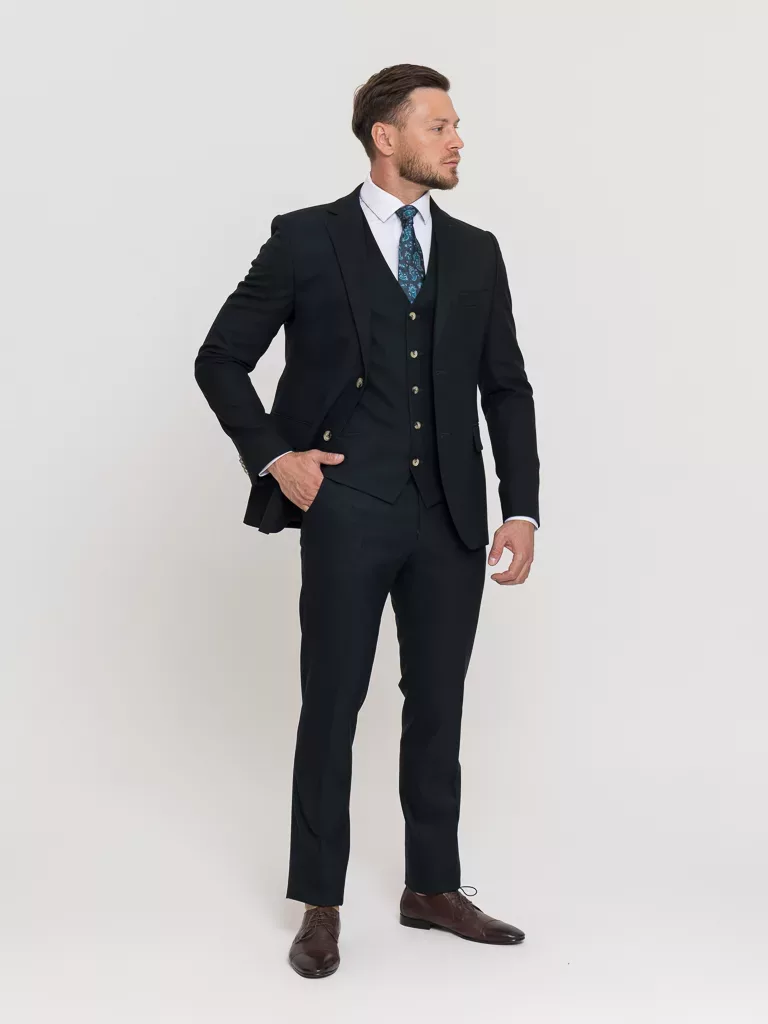 Костюм-тройка темно-зеленого цвета Костюм на свадьбу