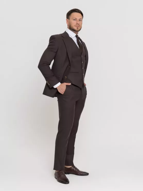 Костюм-тройка шоколадный оттенок Костюм на свадьбу