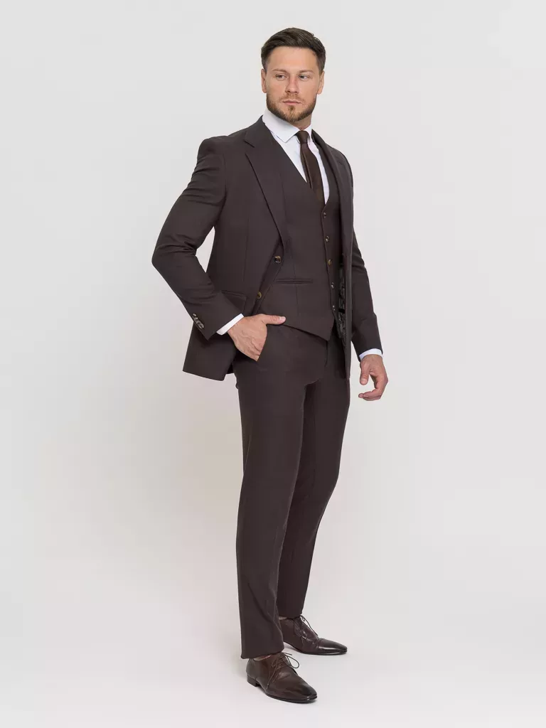Костюм-тройка шоколадный оттенок Костюм на свадьбу
