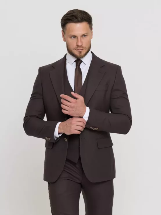 Костюм-тройка шоколадный оттенок Костюм на свадьбу