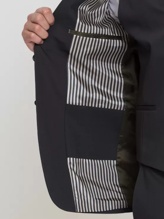 Костюм-тройка болотного цвета Костюм на свадьбу