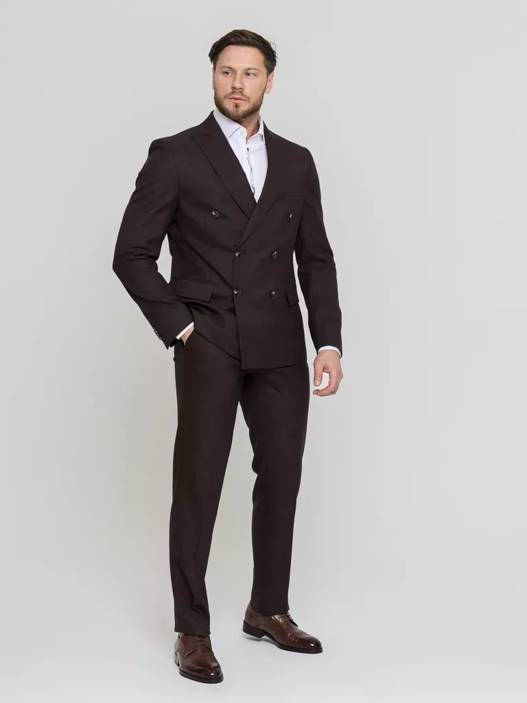 Двубортный костюм шоколадный цвет Костюм двойка