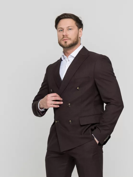 Двубортный костюм шоколадный цвет Костюм двойка