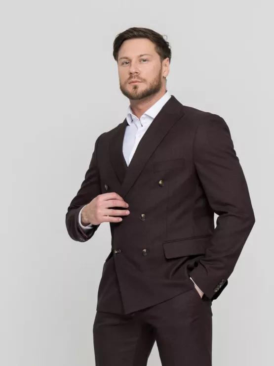 Двубортный костюм шоколадный цвет Костюм двойка