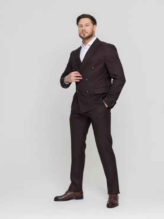 Двубортный костюм шоколадный цвет Костюм двойка