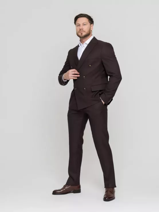Двубортный костюм шоколадный цвет Костюм двойка