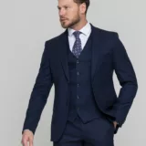 Костюм-тройка светло-синего цвета Костюм на свадьбу