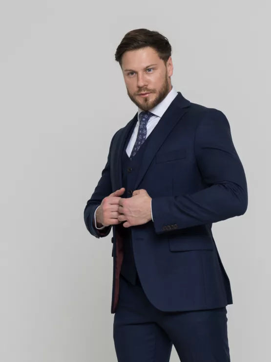 Костюм-тройка светло-синего цвета Костюм на свадьбу